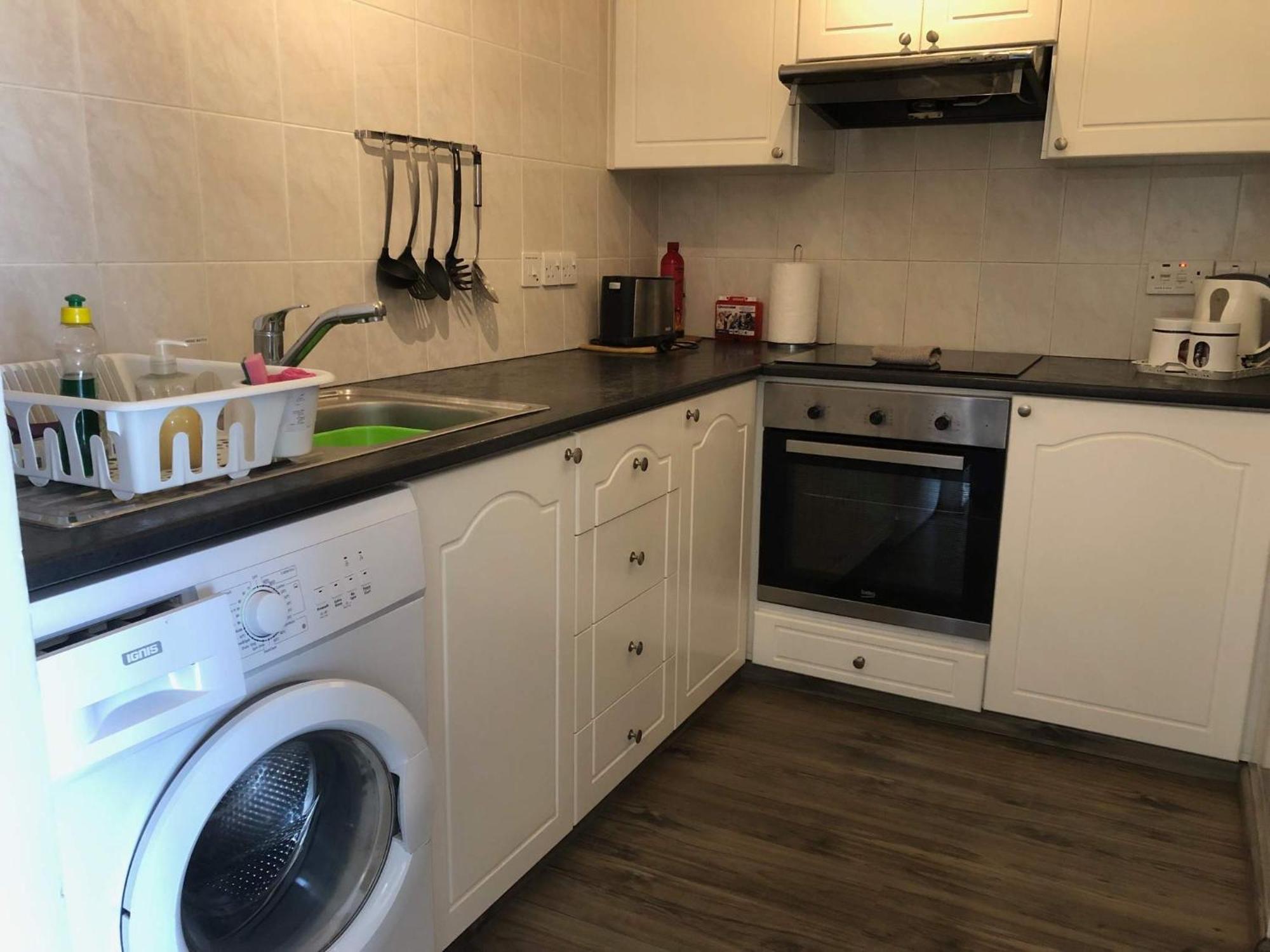 Kings Palace - Modern And Stylish 1 Bedroom Apartment Πάφος Εξωτερικό φωτογραφία